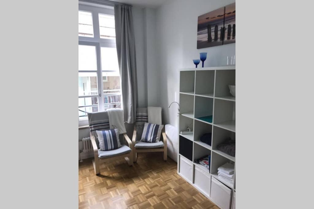 Central, Modern, Mit Grossem Balkon Checkin123 * Wiesbaden
