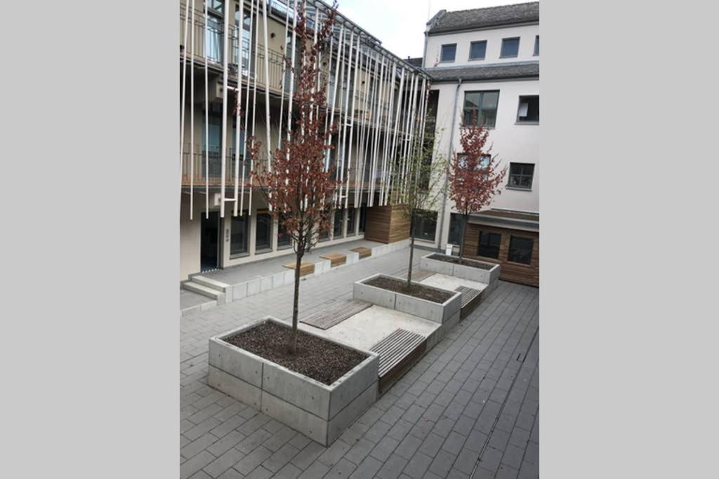 Central, Modern, Mit Grossem Balkon Checkin123 Apartment *